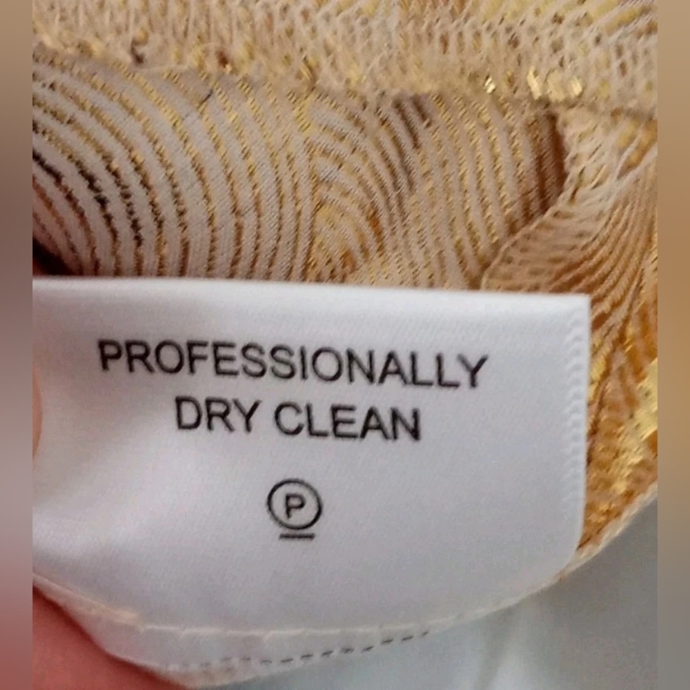 Tory Burch Silk Blend Luxe Gold Metallic Top $350 Stephanie Collection. Like New - Picture 13 of 13